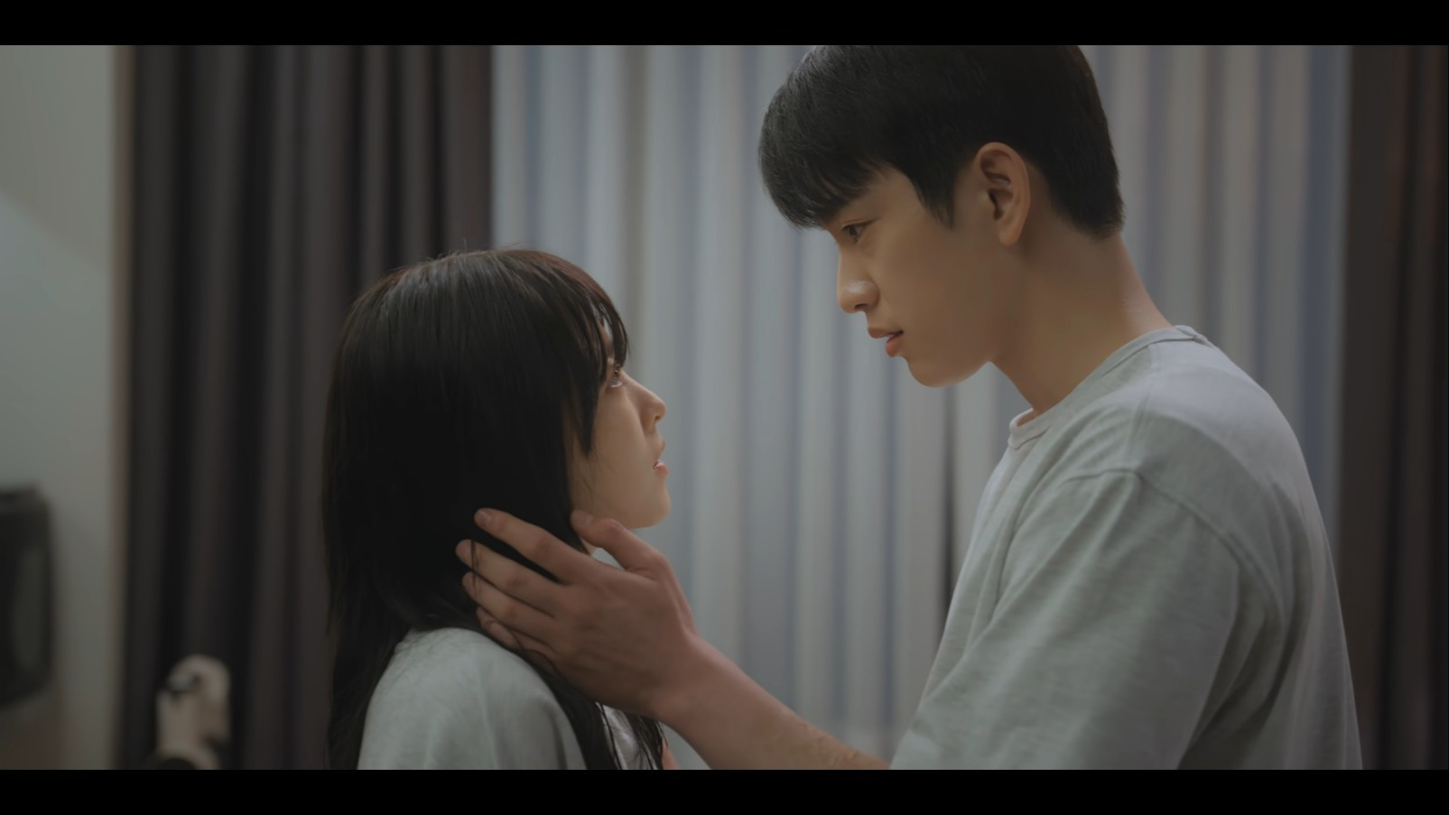 Our Unwritten Seoul: Episodes 9-10